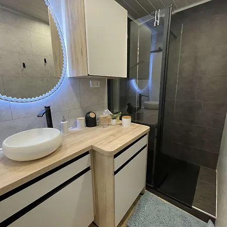 Moderne 2 Pieces Avec Parking A - Fr-1-224c-352 Saint-Jean-de-Monts